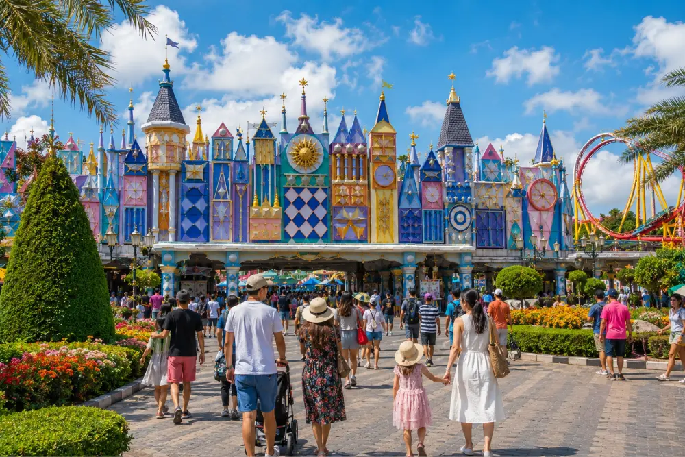 Why Dream World Bangkok Is Worth Exploring